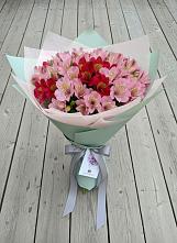 Букет цветов из:  Альстромерии в Клину