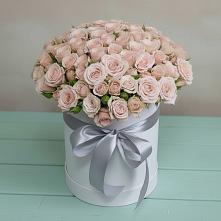 Цветочная композиция из Розы в шляпной коробке в Клину