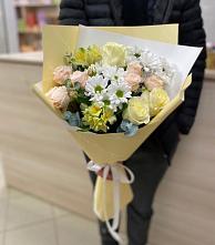 Букет цветов из:  Альстромерии, Розы и Хризантемы в Клину