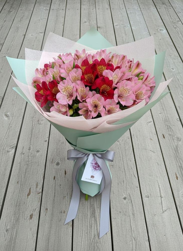 Букет цветов из: Альстромерии в Клину