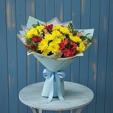 Букет цветов из:  Альстромерии и Хризантемы в Клину